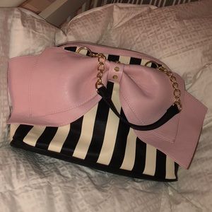 Betsey Johnson medium size bag, new